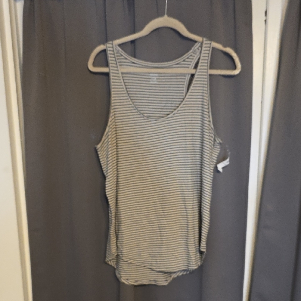 NWT Old Navy‎ Women's Black/Tan Striped Tank Top Summer Comfort Sz L